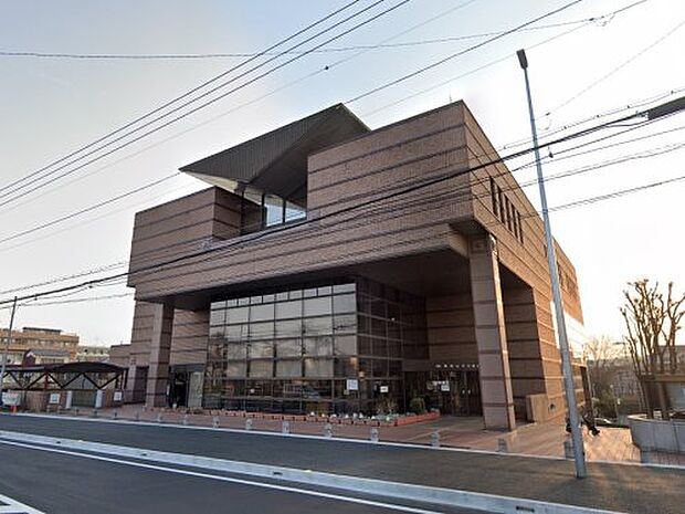 【図書館】東松山市立図書館まで3383ｍ