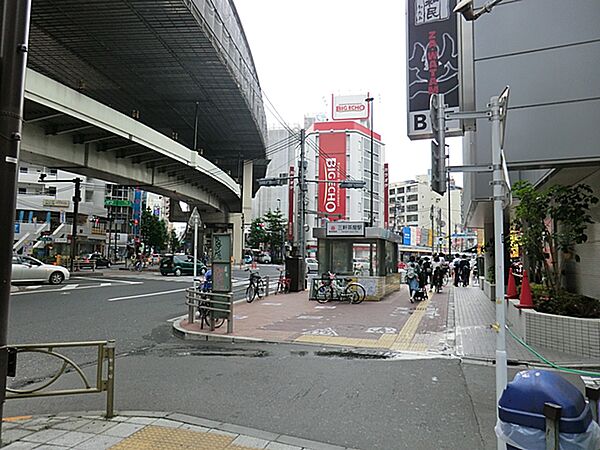 東急田園都市線　三軒茶屋駅