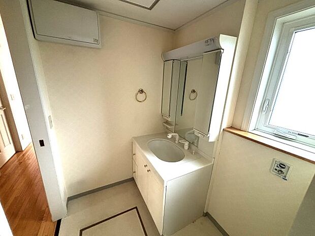 洗面室もゆとりを持ったスペースになります。