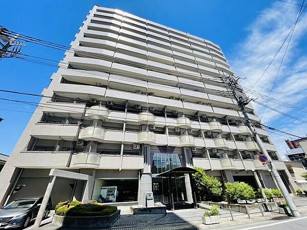 apartment 群馬県前橋市住吉町2丁目3-20
地図を見る