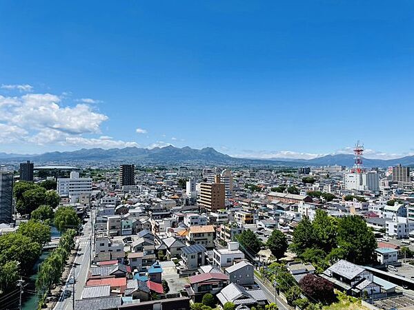apartment 群馬県前橋市住吉町2丁目3-20
地図を見る