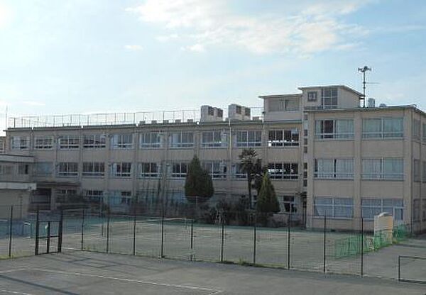 apartment 群馬県前橋市表町2丁目
地図を見る