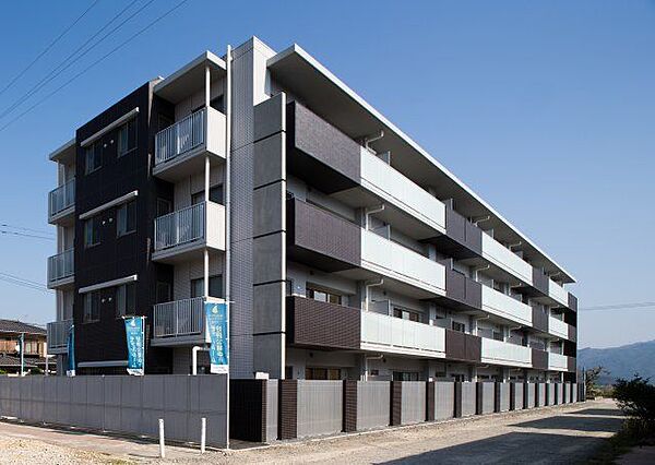 apartment 宮城県石巻市流留字沖
地図を見る