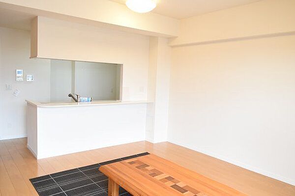 apartment 宮城県石巻市流留字沖
地図を見る