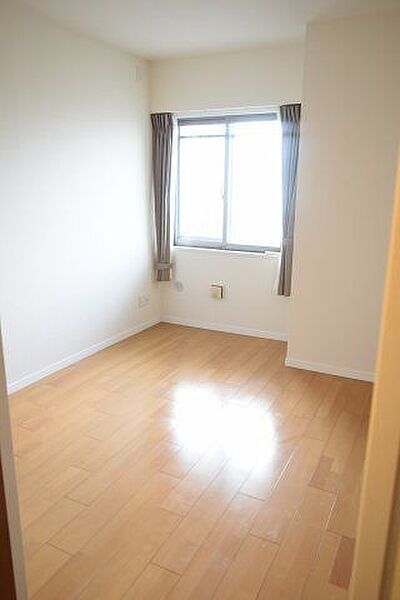apartment 宮城県石巻市流留字沖
地図を見る