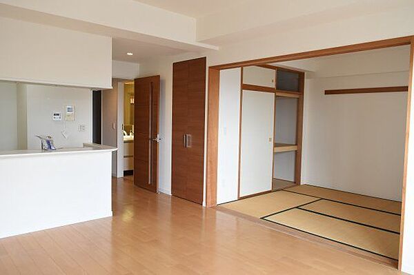 apartment 宮城県石巻市流留字沖
地図を見る