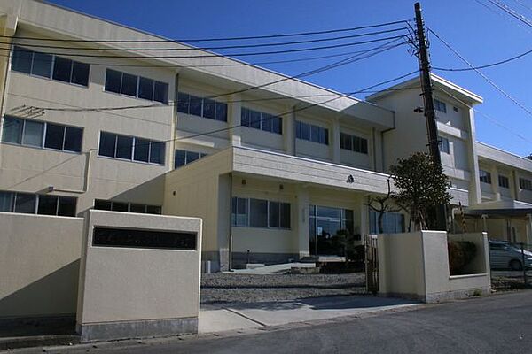 apartment 宮城県石巻市流留字沖
地図を見る