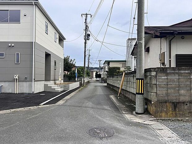 前面道路含む現地写真