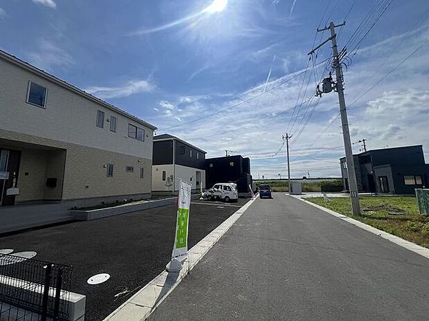 前面道路含む現地写真