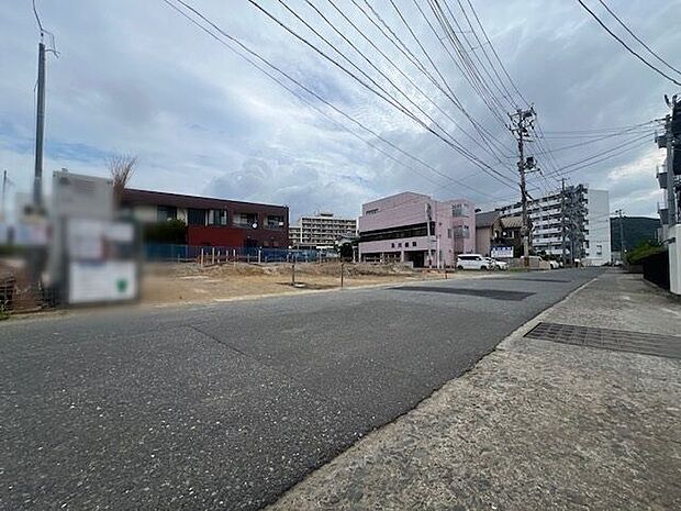 前面道路含む現地写真