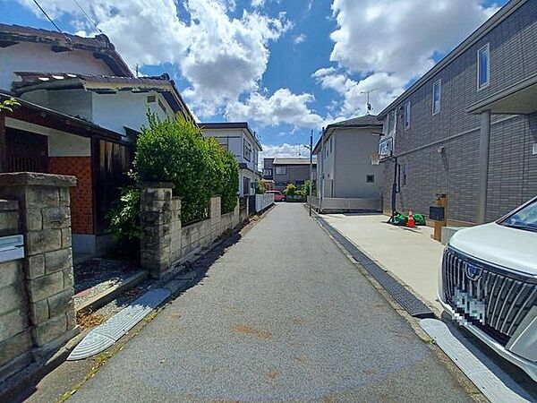 見通しの良い前道道路です♪