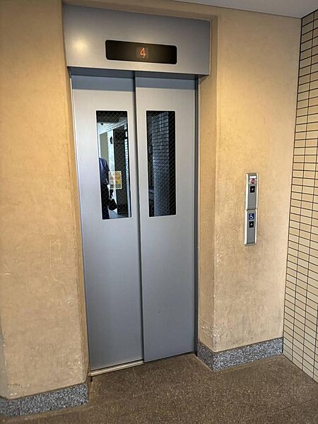 エレベーター