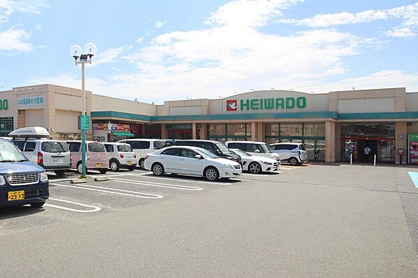 平和堂穂積店600ｍ