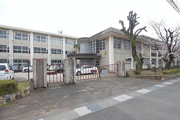 長森中学校2100m