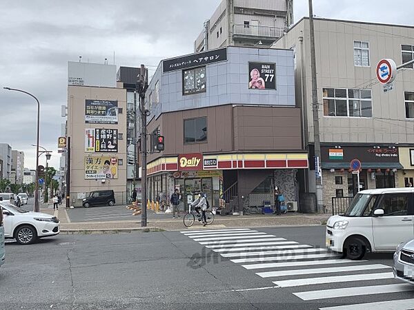 画像19:デイリーヤマザキ　大宮店まで260メートル