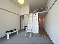 近鉄大阪線 五位堂駅 徒歩10分の賃貸アパート 3階1Kのリビング/ダイニング