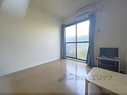 JR桜井線 櫟本駅 徒歩6分の賃貸アパート 1階2LDKのリビング/ダイニング