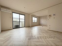 グリーンガーデン壱番館 2階1LDKのリビング/ダイニング