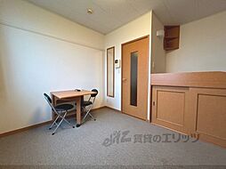 レオパレスヴィクトワール 2階1Kのリビング/ダイニング