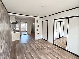 ハイタウニィ 202 2階2LDKのリビング/ダイニング