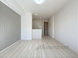 トゥールモンド城殿 201 2階1LDKのリビング/ダイニング