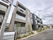 奈良駅より徒歩7分 築1年10ヶ月 3階建の賃貸物件