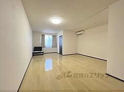 近鉄御所線 近鉄新庄駅 徒歩12分の賃貸アパート 2階1Kのリビング/ダイニング