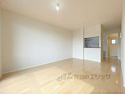 モン・ヴィラージュ 201 2階2LDKのリビング/ダイニング