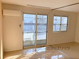 ヴィクトワール 1階1LDKのリビング/ダイニング