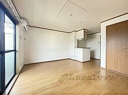 グランソーレ 103 1階ワンルームのリビング/ダイニング