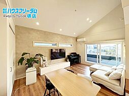 堺市東区日置荘西町　中古戸建 3SLDKのリビング/ダイニング
