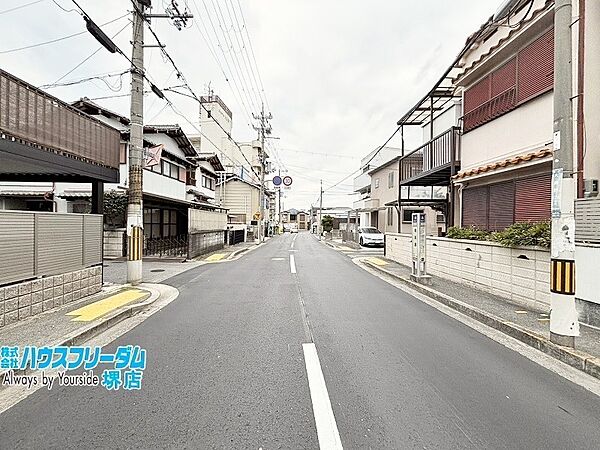 前面道路は9.1ｍ以上御座います♪