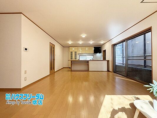 リビング/ダイニング 堺市美原区平尾　中古戸建  