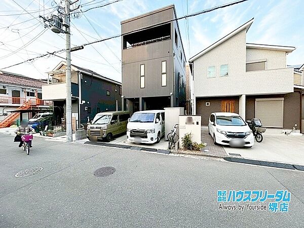 明るい光と心地良い風が入り込む現地です♪