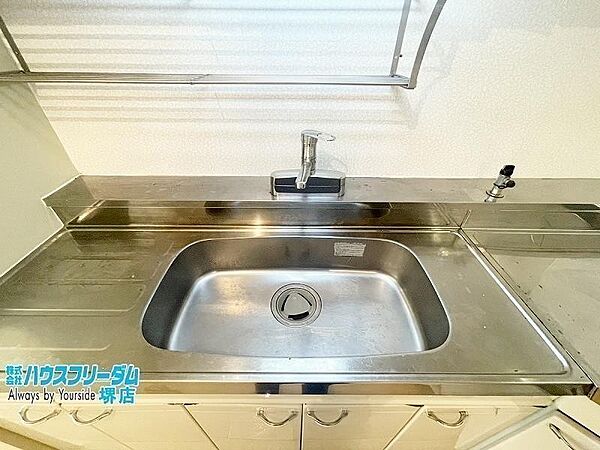 浄水器が備え付けられております♪