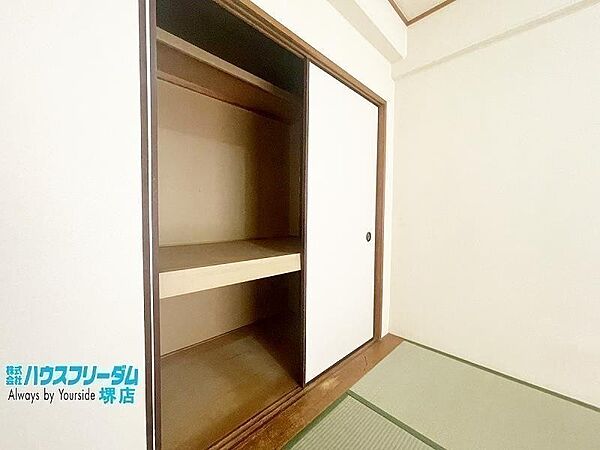 季節を問わずにたっぷり収納ができます♪