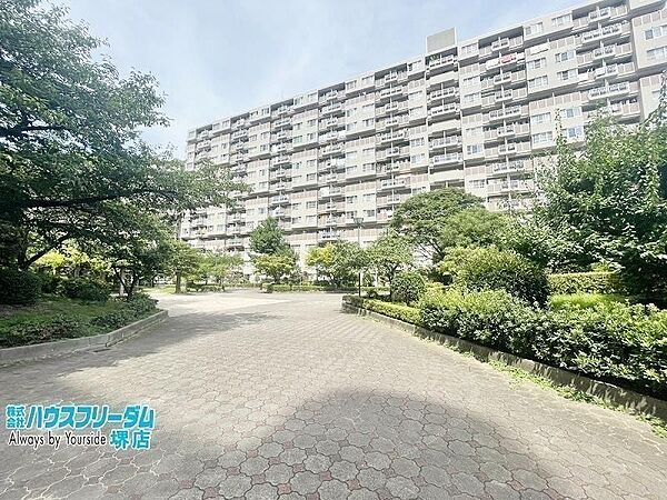 外観：327002840381