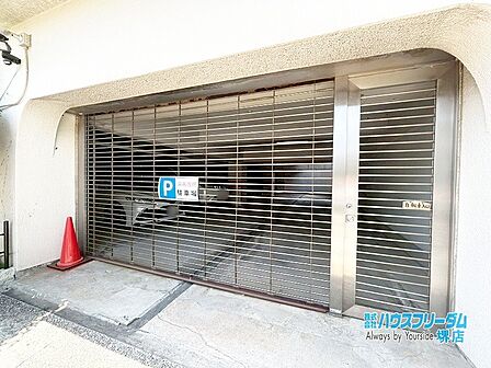 来客用駐車場がございます。
