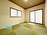 寝室：居間にも寝室にもなる和室は汎用性がとても高いです。