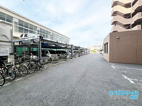 駐車場はこちら。空き状況は都度ご確認ください。