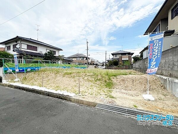 明るい光と心地良い風が入り込む現地です♪