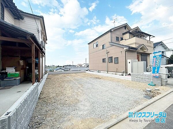 南向きで日当たり良好な現地です。