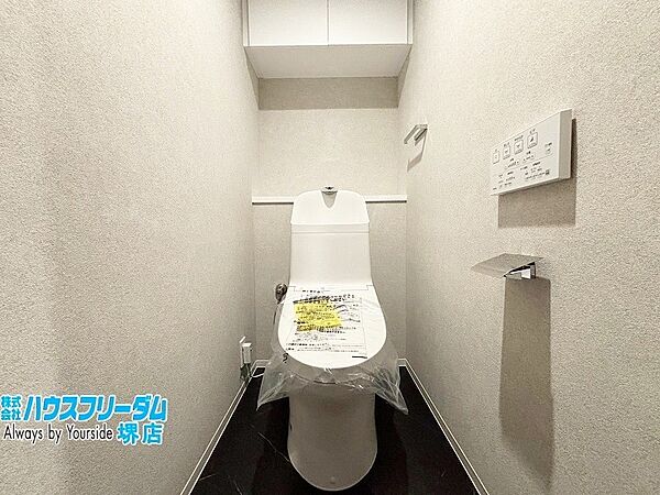 白で統一された空間で清潔な印象を与えてくれます♪