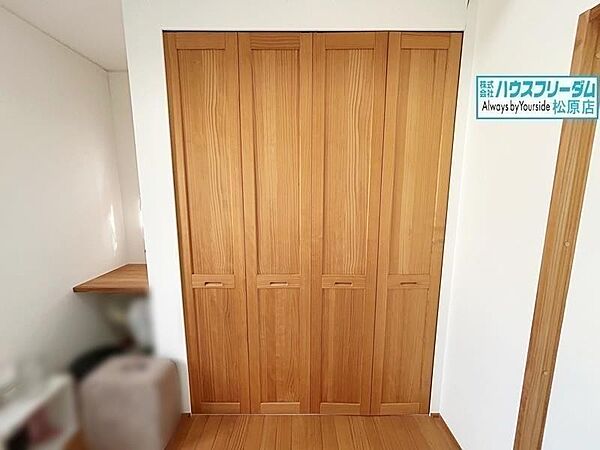 収納たっぷりございますのでお部屋を広く使えます♪