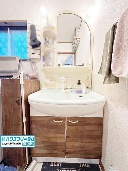窓があるので換気はバッチリ。