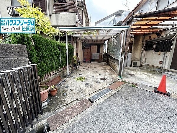 駐車スペースはこちら♪