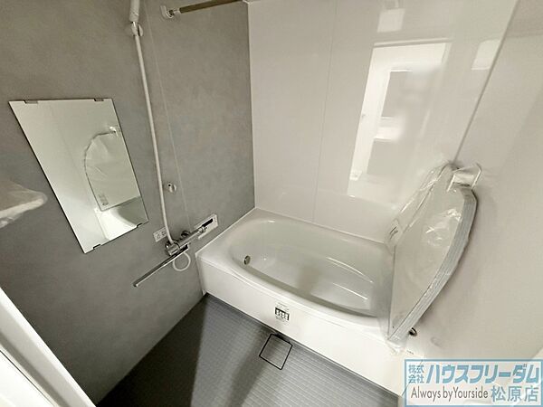 毎日のバスタイムが楽しみになりそうな浴室♪