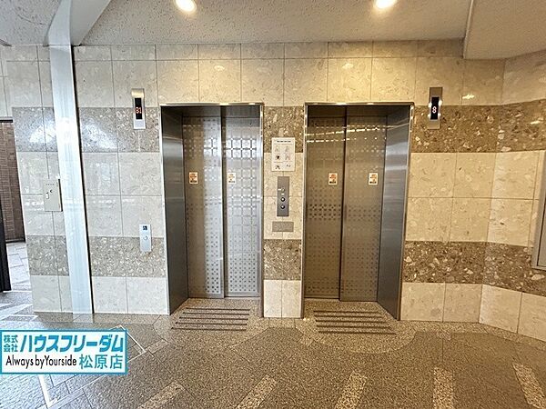 管理の行き届いた綺麗なマンションです♪