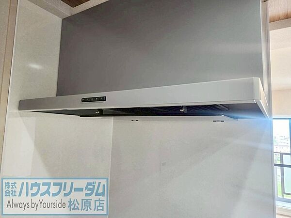 シンプルで使いやすいスタンダードな換気扇♪