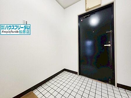 すっきりとした玄関まわり